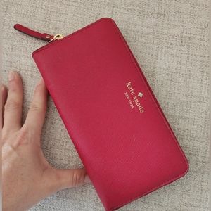 KATE SPADE New York Brynn Large Continental Zip Around  Wallet